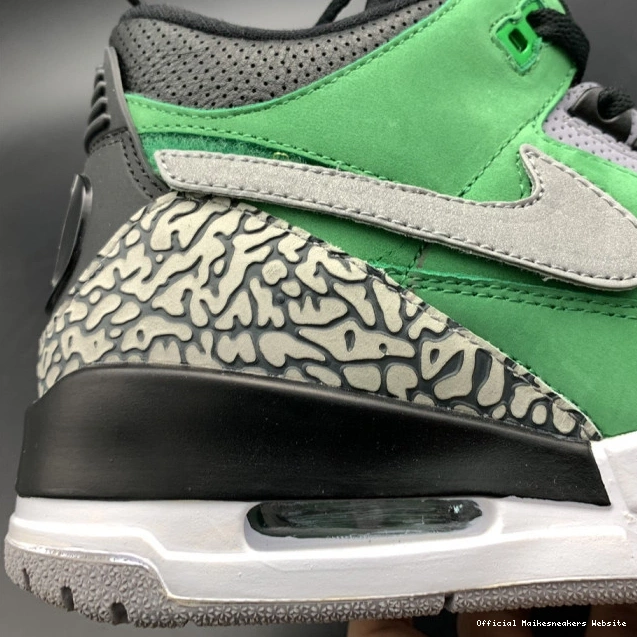 Official Maikesneakers shoes Oregon Ducks PE AJ3 Air Retro Tinker 3 867493 Jordan 0810